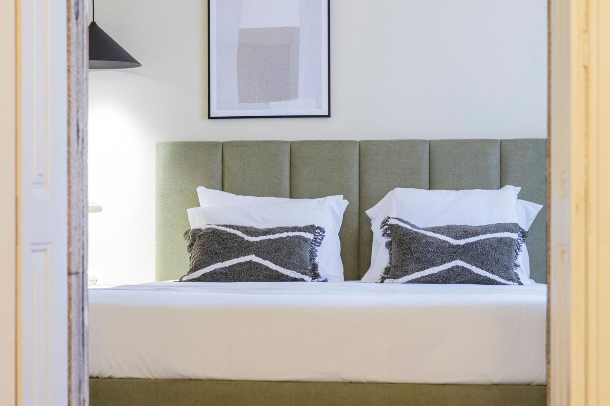Bonjardim By Lovelystay Appartamento Oporto