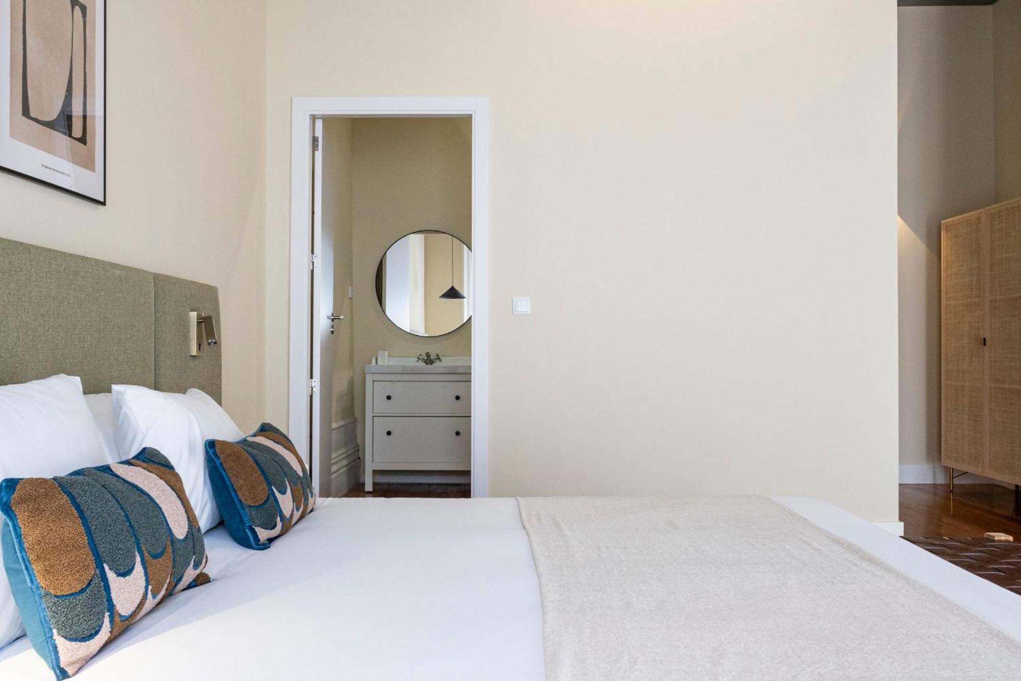 Appartamento Bonjardim By Lovelystay